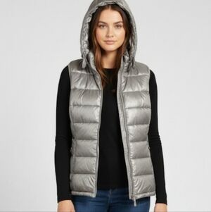 Tangerine Silver Hooded Vest NWOT